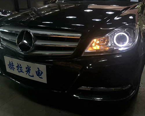 1562552622473315.jpg 奔驰老款C级.jpg